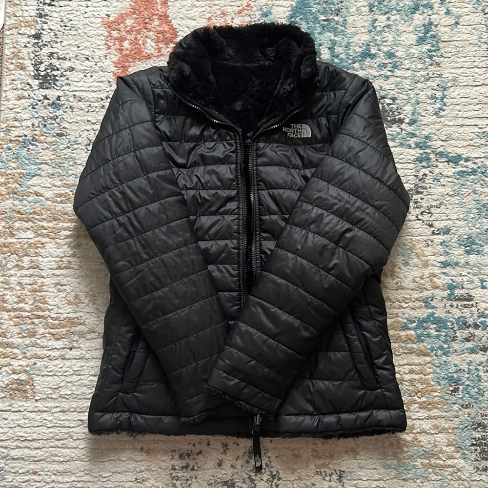 NWOT North Face Black Reversible Puffer Jacket